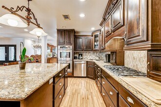 3022 Triway Ln in Houston, TX - Foto de edificio - Building Photo