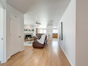 542 Del Mar Dr in Ponder, TX - Building Photo - Building Photo