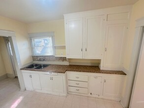 2212 Landis St in San Diego, CA - Building Photo - Building Photo