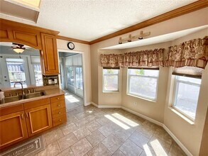 2913 Longbrooke Way in Clearwater, FL - Building Photo - Building Photo