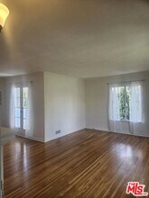 732 S Plymouth Blvd in Los Angeles, CA - Building Photo - Building Photo