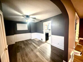 936 Ridge Rd NW in Canton, OH - Building Photo - Building Photo