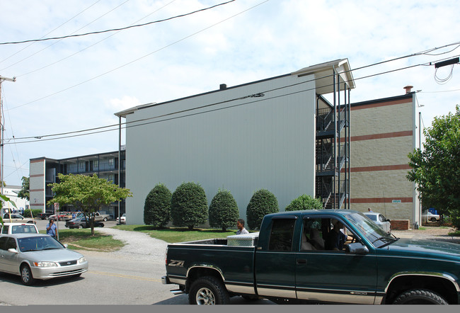 Nashville Auto-Diesel College in Nashville, TN - Building Photo - Building Photo