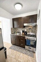 338 Van Buren St, Unit SI FL1-ID1520233P in Hollywood, FL - Foto de edificio - Building Photo