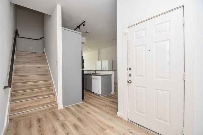 4108 McKinney St in Houston, TX - Building Photo - Building Photo