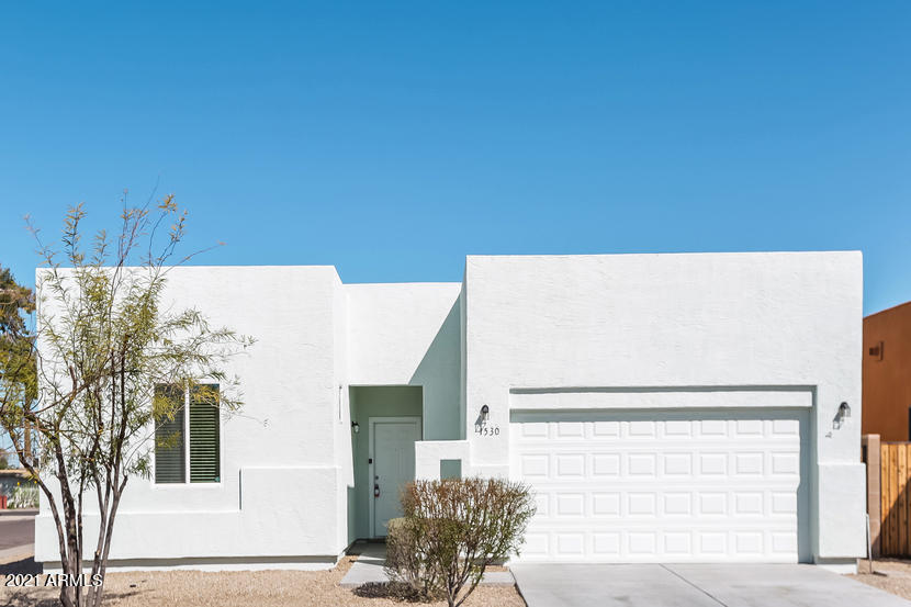 1530 W Grove St in Phoenix, AZ - Building Photo