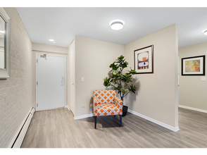 The Element in Mount Prospect, IL - Foto de edificio - Building Photo