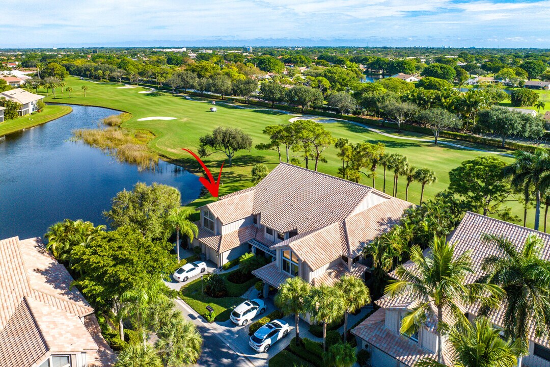 16939 Isle of Palms Dr in Delray Beach, FL - Foto de edificio