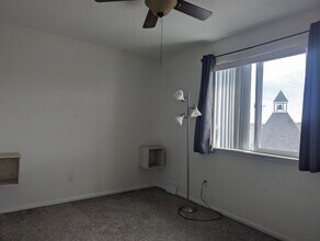 2003 Terry St in Longmont, CO - Building Photo - Building Photo