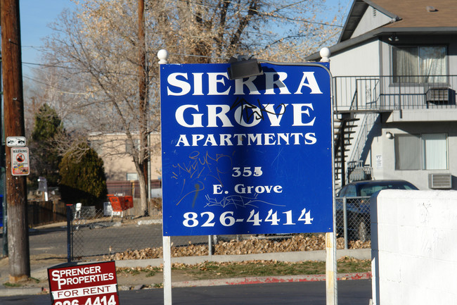 Sierra Grove Apartments in Reno, NV - Building Photo - Building Photo