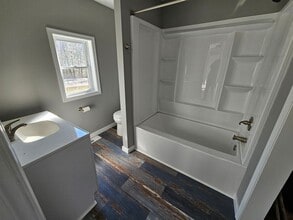 25274 Jefferson Davis Hwy in Ruther Glen, VA - Building Photo - Building Photo