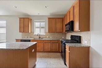 2032 Cliffbrake Wy in Georgetown, TX - Building Photo - Building Photo