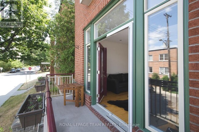 296 Besserer St in Ottawa, ON - Building Photo - Building Photo