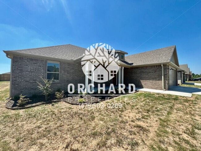 16 E Loveland Loop in Farmington, AR - Building Photo - Building Photo