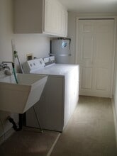 1620 W Gardena Blvd, Unit Room #2 in Gardena, CA - Foto de edificio - Building Photo