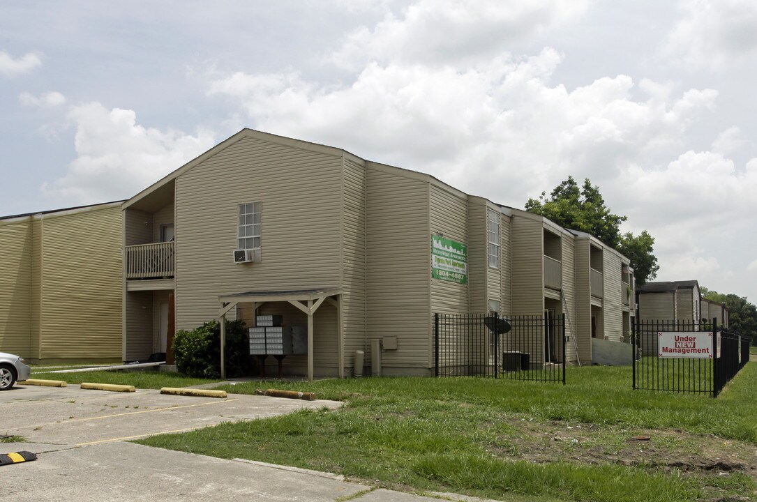 Cypress Acres in New Orleans, LA - Building Photo