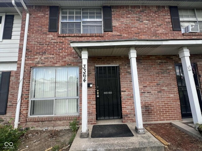 property at 3364 Tara Ln