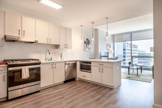 405 Atlantic St in Stamford, CT - Building Photo - Building Photo