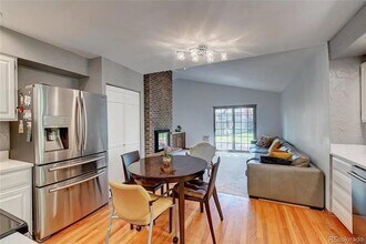 6684 E Phillips Ave in Centennial, CO - Building Photo - Building Photo