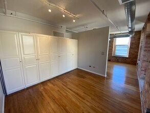 420 S Clinton St in Chicago, IL - Building Photo - Building Photo