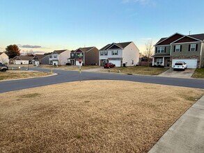 6719 Wildlife Cir in Piney Flats, TN - Building Photo - Building Photo