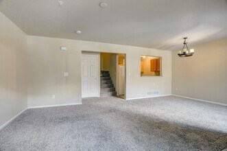 1601 Great Western Dr in Longmont, CO - Building Photo - Building Photo