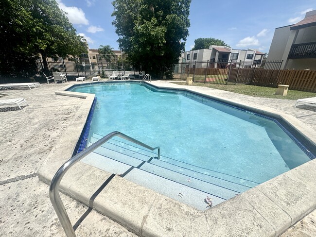 property at 8873A Fontainebleau Blvd