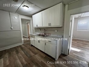 1922 Johnson St in Little Rock, AR - Building Photo - Building Photo