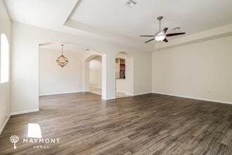 12805 Ione Way in Spring Hill, FL - Building Photo - Building Photo