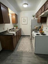 685 Michigan Ave, Unit 209 in Battle Creek, MI - Foto de edificio - Building Photo