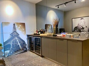 888 Biscayne Blvd in Miami, FL - Building Photo - Building Photo