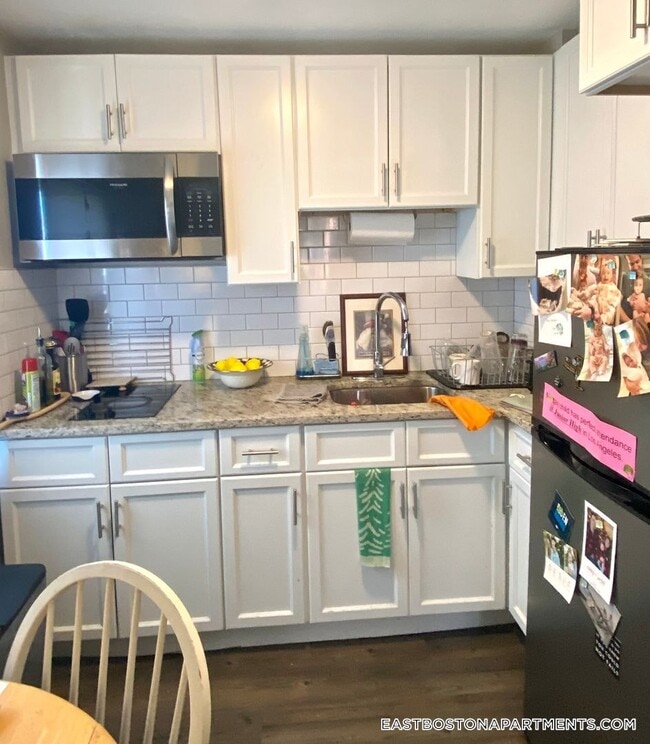 298 Meridian St, Unit 5