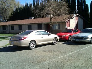 1233-1251 Alice St in Woodland, CA - Foto de edificio - Building Photo