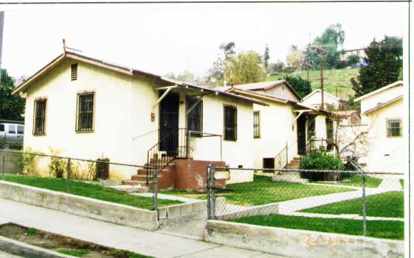 3863 Duke St in Los Angeles, CA - Building Photo