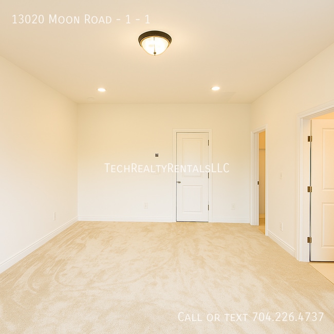 13020 Moon Rd in Charlotte, NC - Building Photo - Building Photo