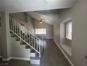 362 Cavos Way in Henderson, NV - Foto de edificio - Building Photo