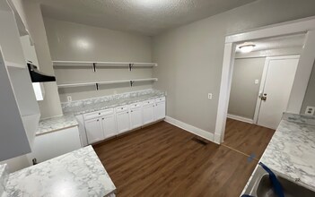 699 Chelsea Ave in Memphis, TN - Building Photo - Building Photo