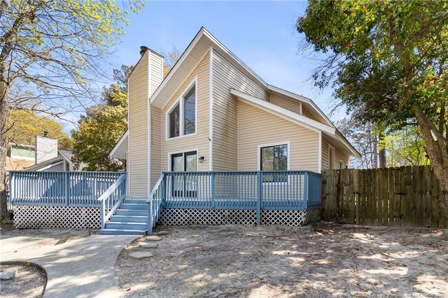 5725 Waterwood Dr in Fayetteville, NC - Building Photo - Building Photo