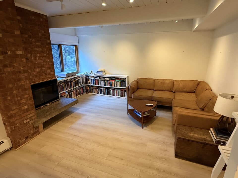 2423 Meadow Lark Ln in Glenwood Springs, CO - Building Photo