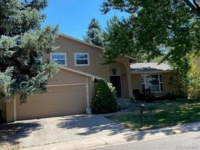 3924 S Whiting Way in Denver, CO - Building Photo - Building Photo