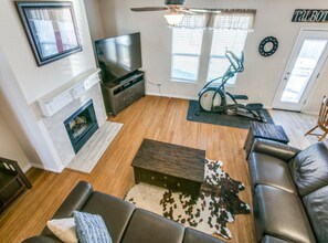 6105 Saddleback Dr in Denton, TX - Building Photo - Building Photo