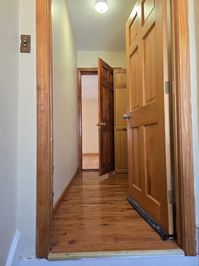 27 Shelby St in Worcester, MA - Building Photo - Building Photo