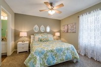 Stratton Park Apartments in San Antonio, TX - Building Photo - Building Photo