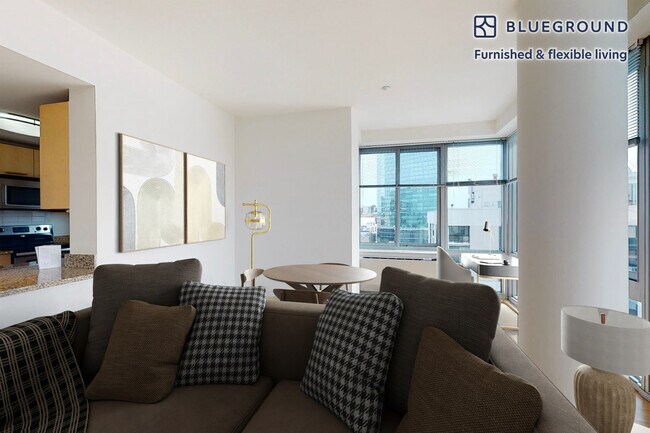 27 Barker Ave in White Plains, NY - Building Photo - Building Photo