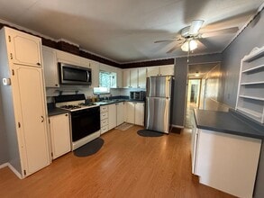 1851 Palm Springs St in Sarasota, FL - Building Photo - Building Photo