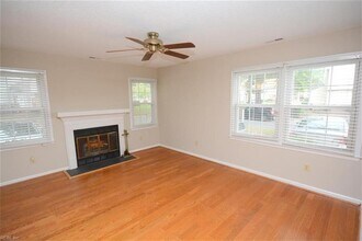 964 St Andrews Reach in Chesapeake, VA - Building Photo - Building Photo