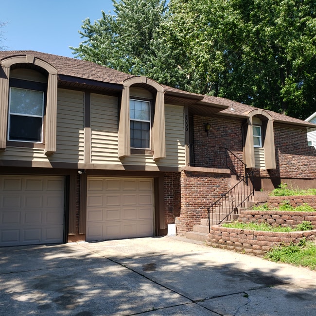 property at 8000 E 120th St