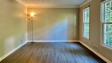 1645 Bill Murdock Rd in Marietta, GA - Building Photo - Building Photo