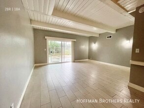 917 Paseo Grande in Corona, CA - Building Photo - Building Photo
