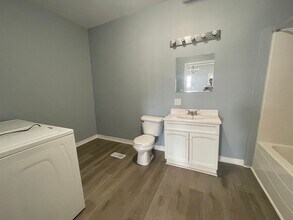 412 N 6th Ave in Marshalltown, IA - Building Photo - Building Photo